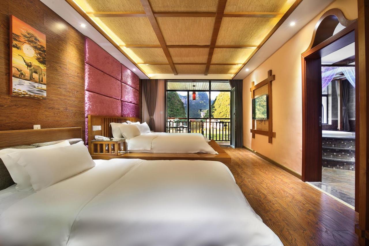 Blue Sky Hotel Yangshuo Exterior photo